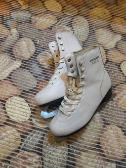 Dámské brusle klasické vel. 38 - 2