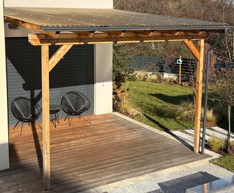 Dřevěná pergola s krytinou 4x3,7 m - 2