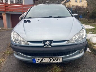 Bouraný Peugeot 206 1.4, benzín - 2