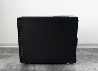 PC Ryzen 5800X, RTX 4070 - 2