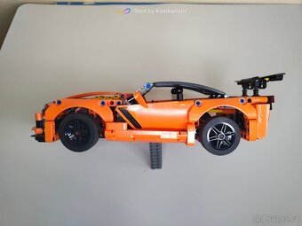 Lego set 42093 - 2