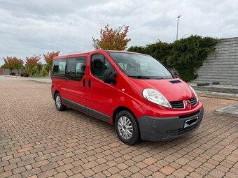 Renault Trafic long 6míst - 2