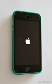 kompaktní iPhone 5S, stříbrný, paměť 32 GB - 2