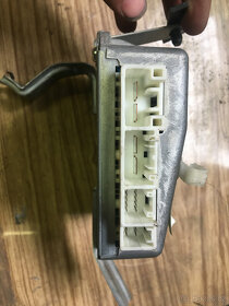 Toyota jednotka el.servo řizeni 89650-02150 posilovač - 2