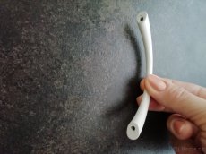 nová kovová madla ke skříňce 17 ks rozteč 9,6 cm - 2