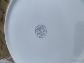 Sada porcelánových talířů - 2