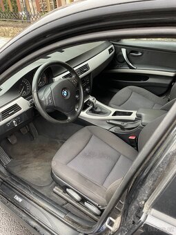 Prodám -BMW e91 320d , manuál - 2