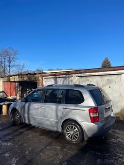 Kia Carnival 2.2 CRDI 143 kW v úpravě pro hendikepované - 2