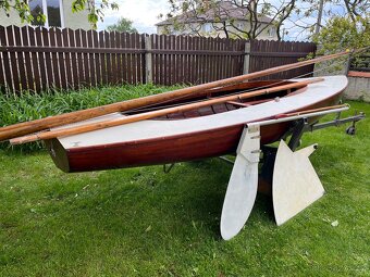 Plachetnice Finn - 2