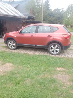 Nissan Qashqai - 2