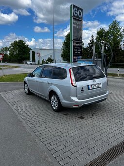Ford Focus 2.0 TDCI 2009 rok - 2
