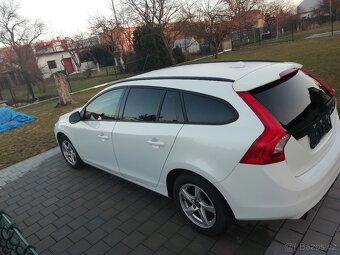 Volvo V60 D2,Rok 2015 - 2