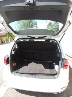 Golf Sportsvan HL 1,5 TSI EVO 7 DSG. Rok výroby 2020. STK do - 2