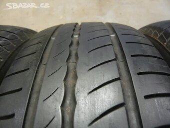 Pneu 195/65/15, 195-65-15, 195 65 15. - - - 2