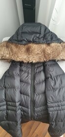 Prodám krásnou bundu Tommy Hilfiger XS - 2