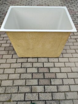 Obdélníková sklolaminátová vana -nádrž - 2