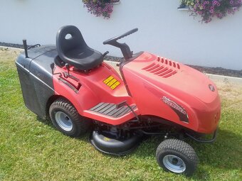 ZAHRADNI TRAKTOR - 2