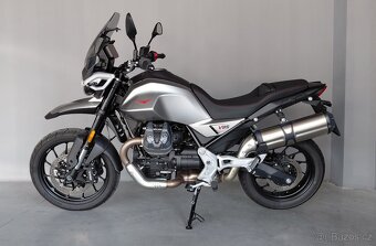Moto Guzzi V85 - Strada - 2
