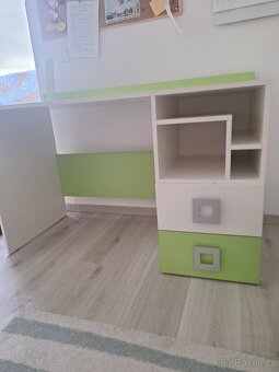 Dětský psací stůl za odvoz - 2