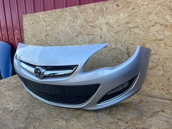 266. PŘEDNÍ NÁRAZNÍK OPEL ASTRA J - 2