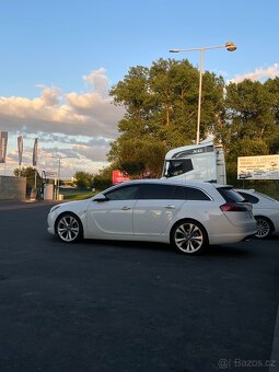 Opel Insignia A Sport Tourer - 2