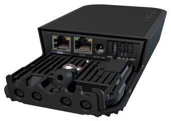 Mikrotik RBwaPG-5HacD2HnD-BE - 2