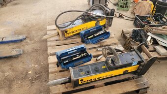 Hydraulické bourací kladivo na bagr - 2