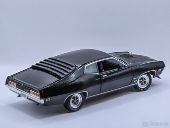 1970 Ford Torino Cobra 1:18 AutoWorld - 2