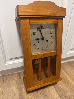 Starožitné hodiny nástěné Kienzle - 2