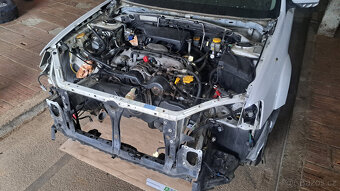 Náhradní díly ze Subaru Outback BP 2004 2.5 manuál - 2