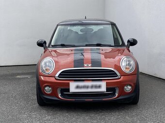 Mini Cooper 1.6i ,  90 kW benzín, 2011 - 2