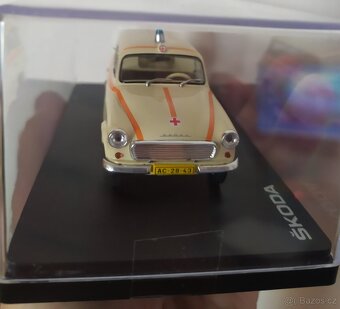 Škoda 1202 Sanitka 1:43.. Moskvič 412 - 2