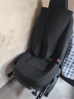 Sedačky Škoda Octavia II - 2