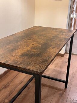 Kancelářský stůl - 2