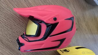 Helma na tazne zarizeni - 2