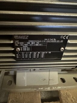 Komplet motor s převodovkou - 2