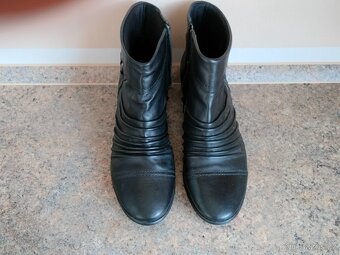 Polokozačky b.p.c., velikost 41, - 2