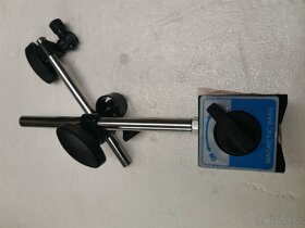 Stojánek magnetický - 2