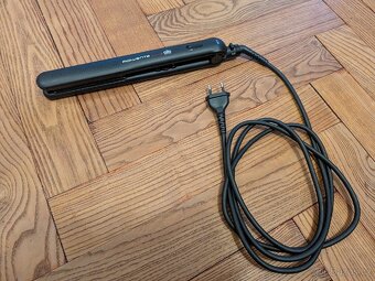 Žehlička na vlasy ROWENTA - 2