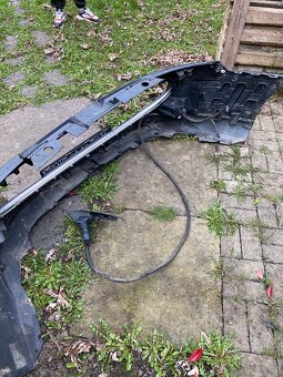 Přední nárazník peugeot 407 coupé - 2