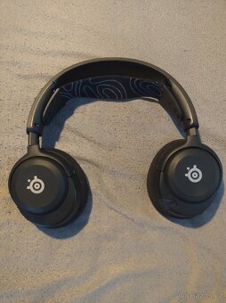 Steelseries Arctis Nova 5 Wireless - 2