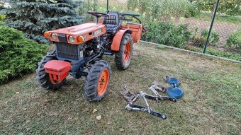 Malotraktor Kubota B6000 (4×4) + PRÍSLUŠENSTVO - 2