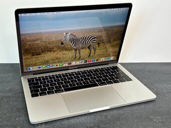 MacBook Pro 13'' 2017 / i5 / 8GB / 128GB SSD - DPH - 2