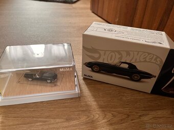 Hot Wheels x MoMA Jaguar E-Type Roadster - 2