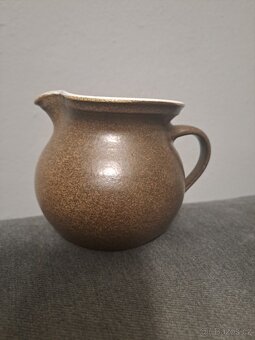 Keramicke dzbanky,hrnek - 2