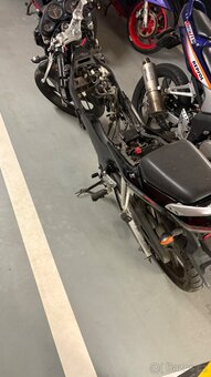 Dily levne honda cbr 125 r - 2