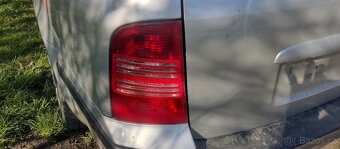 Prodám zadní světla škoda Octavia 1 combi - 2