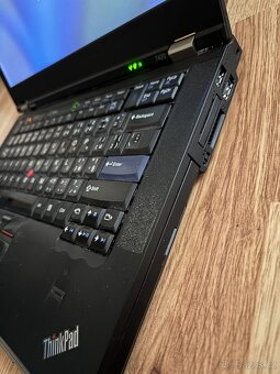 notebook Lenovo Thinkpad T420 vč. dokovací stanice - 2