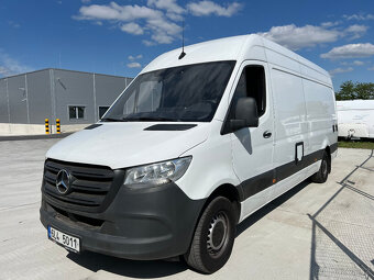 Cestovní obytná dodávka Mercedes Sprinter, rok 2022 - 2