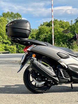 Skútr Yamaha N-Max 125 r.v. 2018 - 2